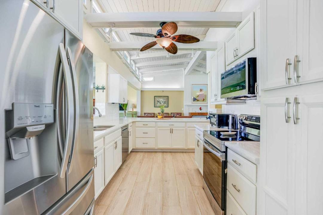 Photo of Kitchen in Anahola