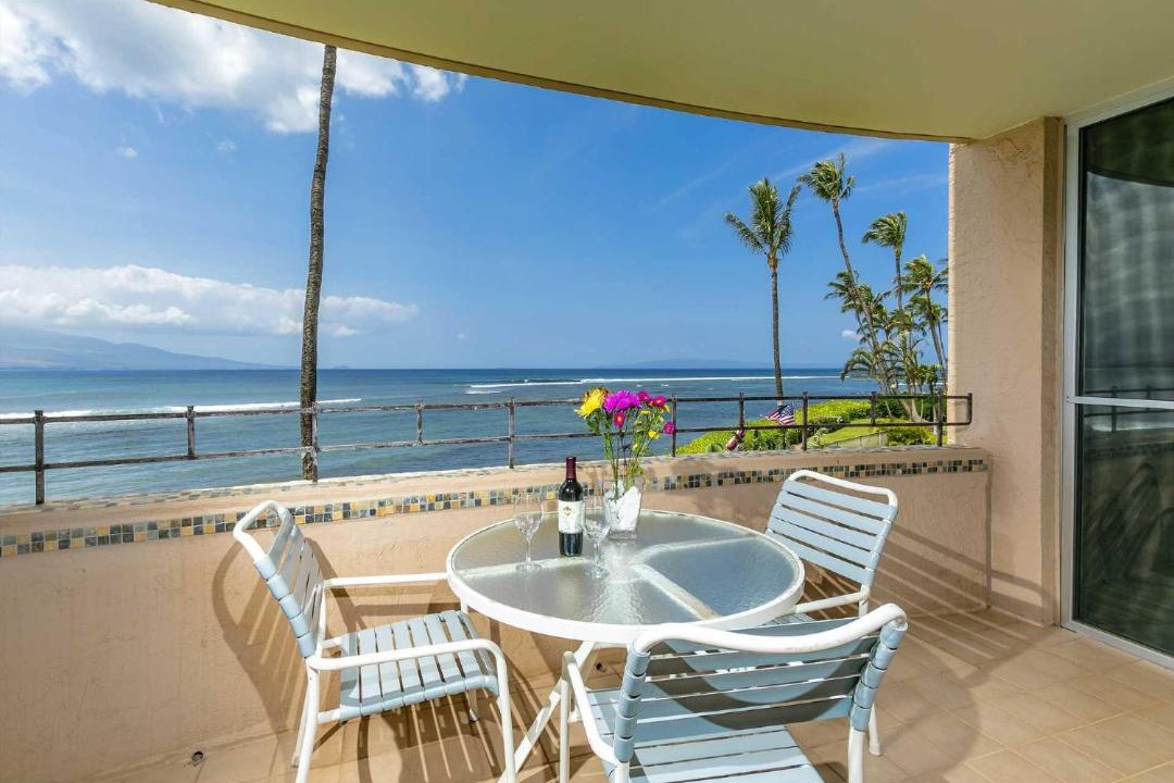 Photo of Patio Balcony in Maalaea