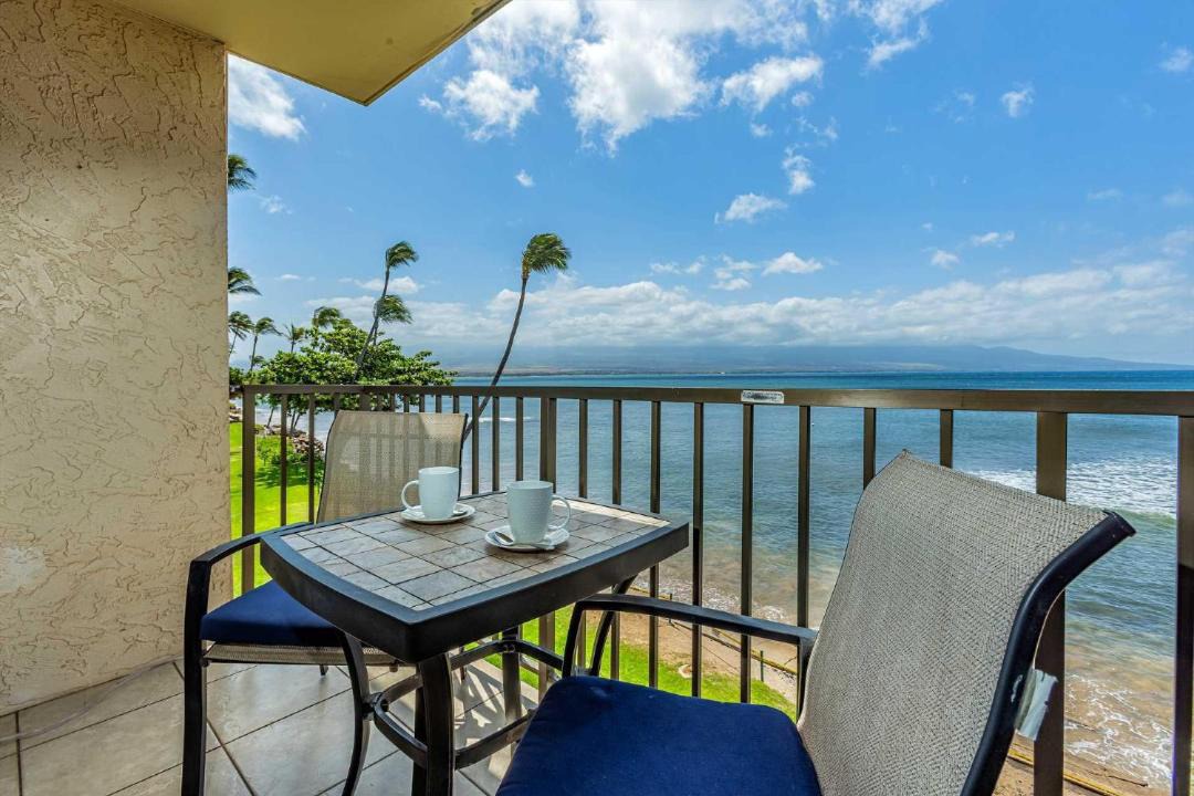 Photo of Patio Balcony in Maalaea