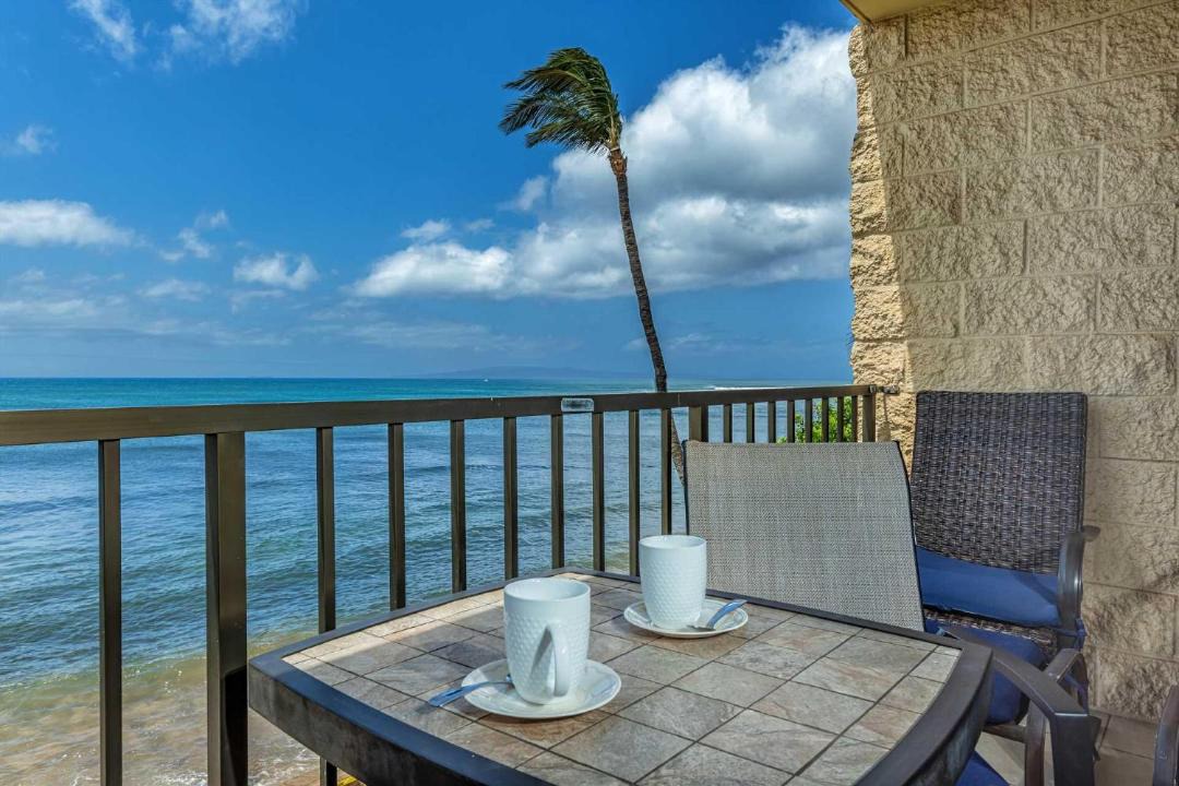 Photo of Patio Balcony in Maalaea