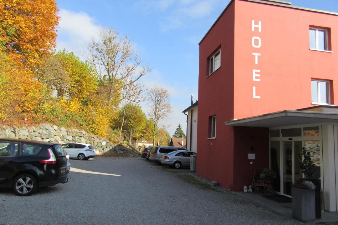 Photo of Others in Zuzwil