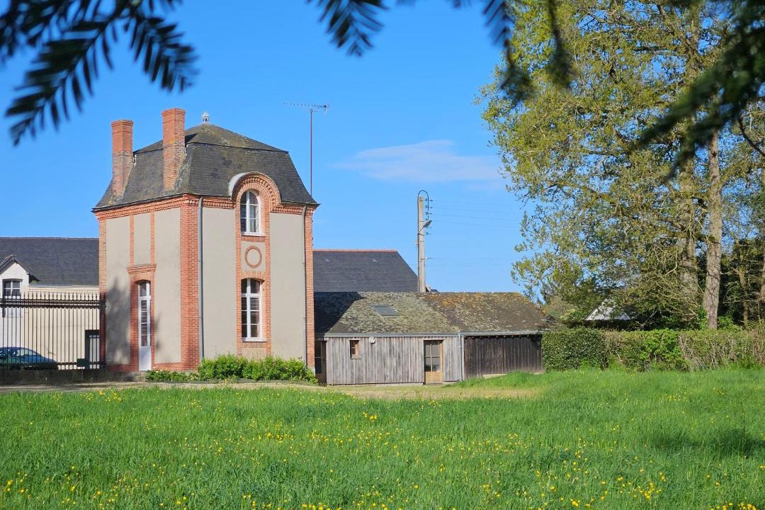 Photo of Others in Craon