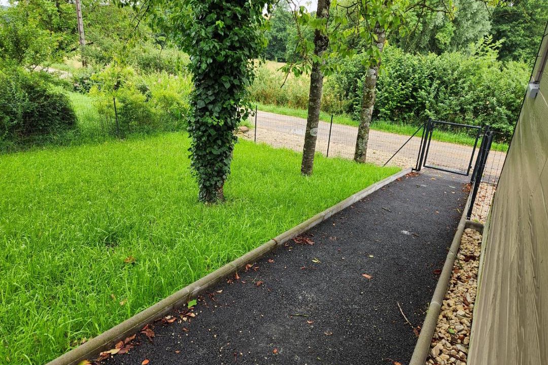 Photo of Others in Les Hauts-de-Chee