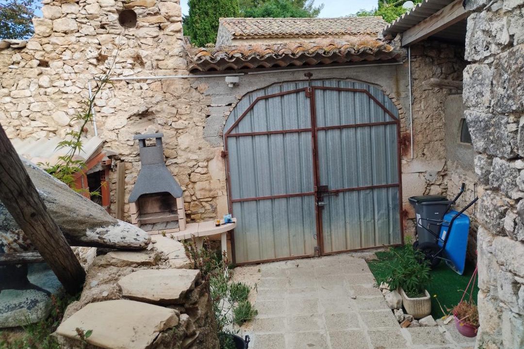 Photo of Others in Verfeuil