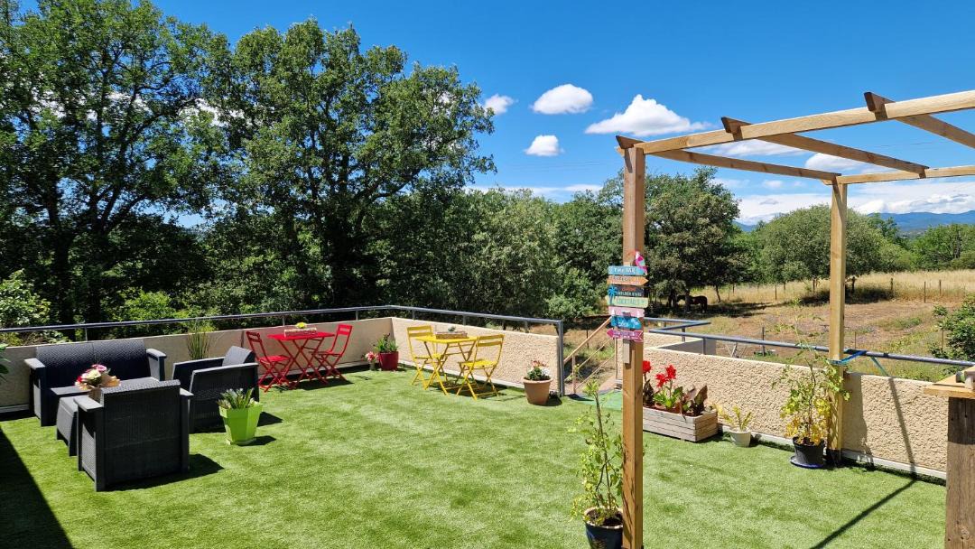 Photo of Others in Logrian-Florian