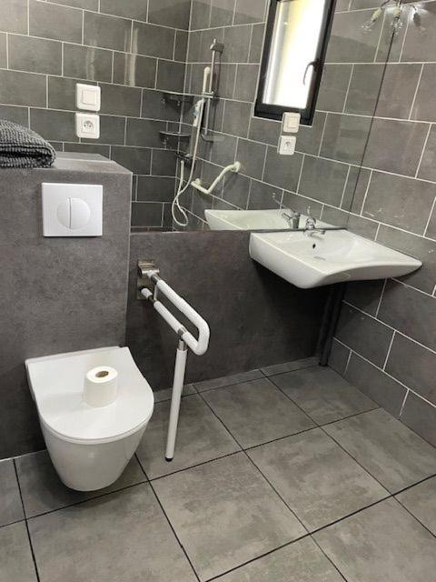 Photo of Bathroom in Locmaria-Grand-Champ
