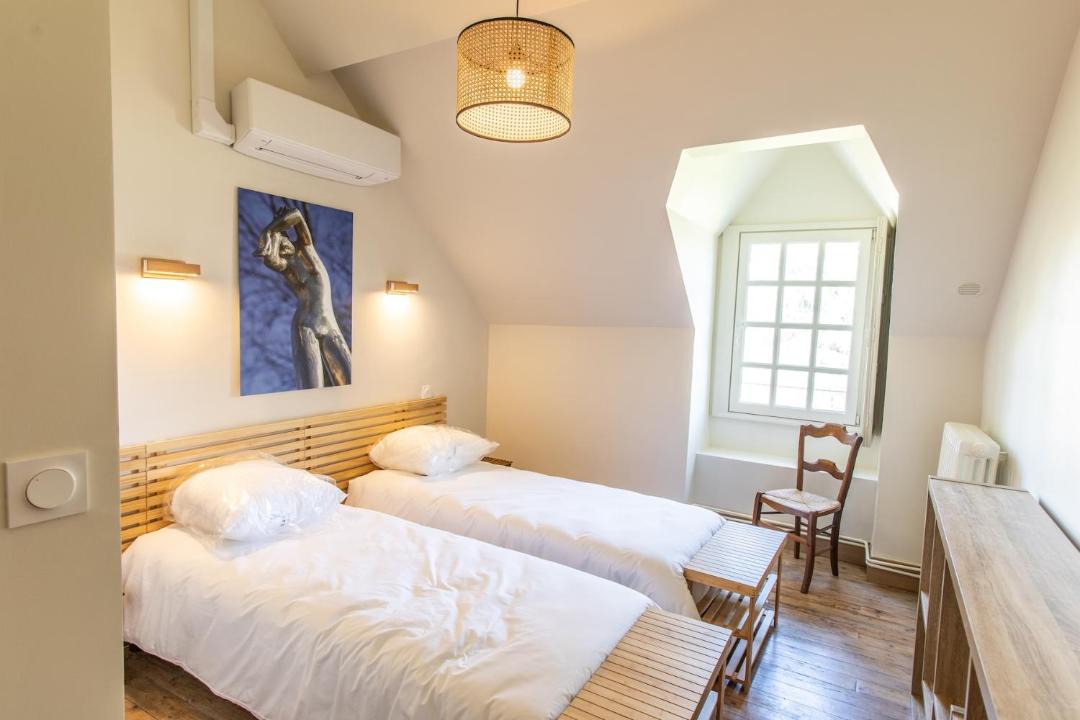 Photo of Others in Cellettes