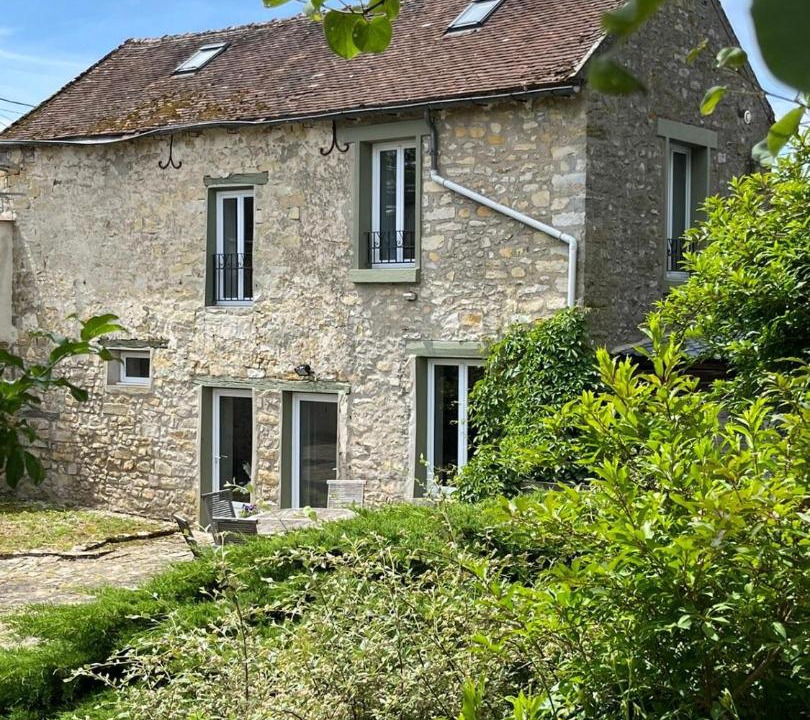 Photo of Others in Recloses