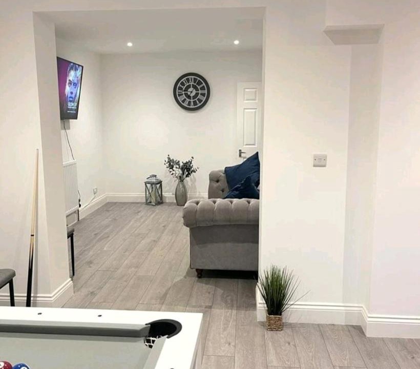 Photo of Others in Broad Green