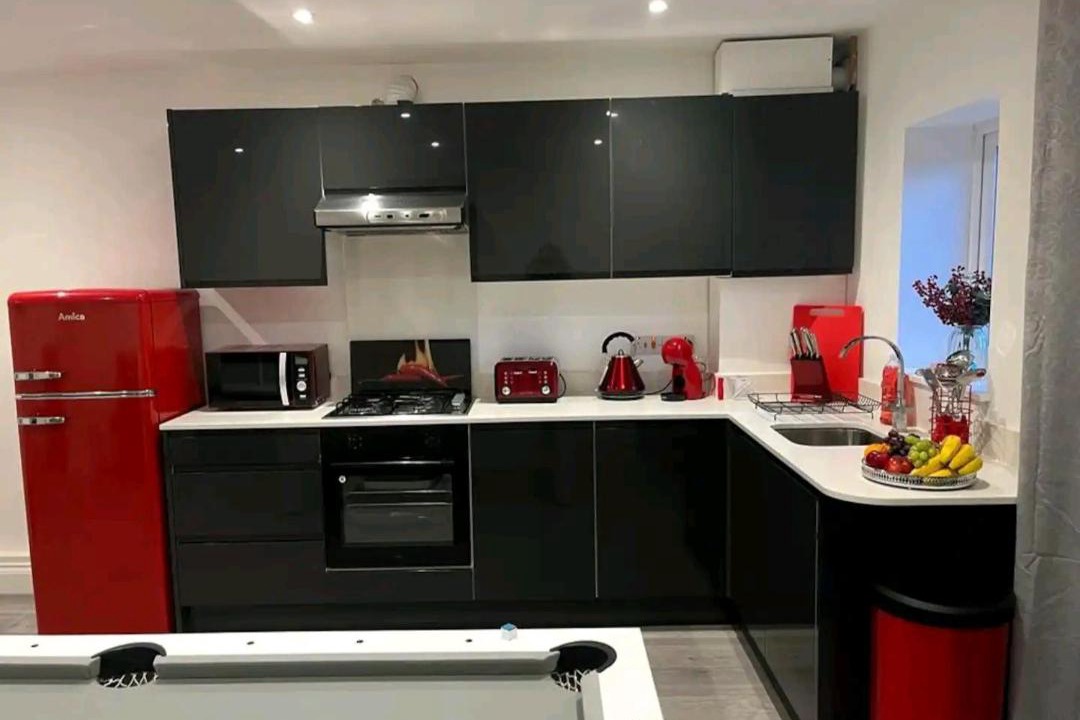 Photo of Others in Broad Green