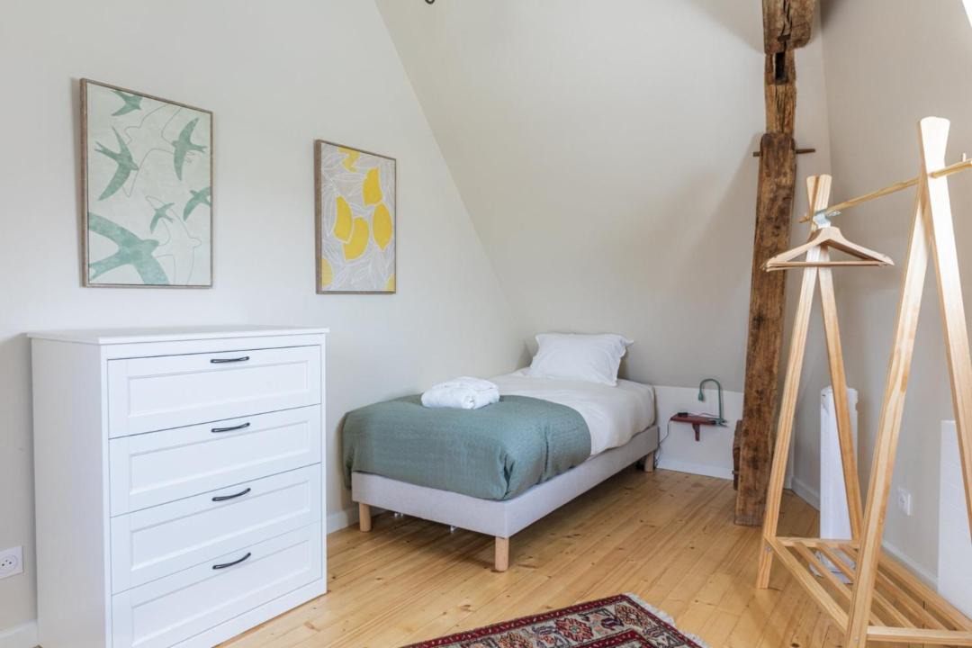 Photo of Bedroom in Tremblay-les-Villages