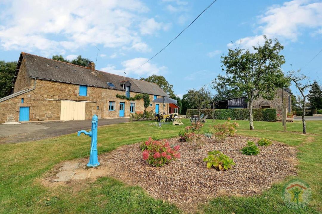 Photo of Others in Saint-Marc-le-Blanc