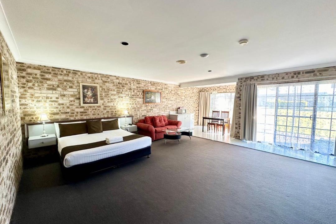 Photo of Others in Heatherbrae