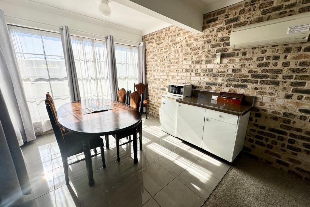 Photo of Others in Heatherbrae