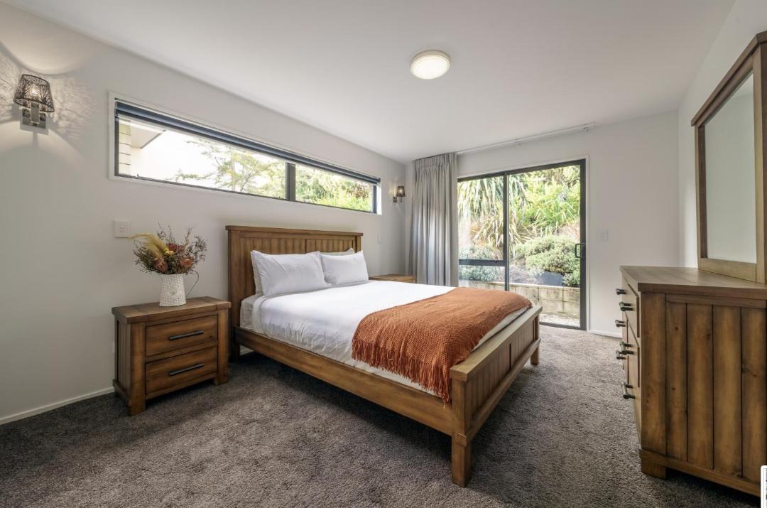 Photo of Others in Arthur's Point