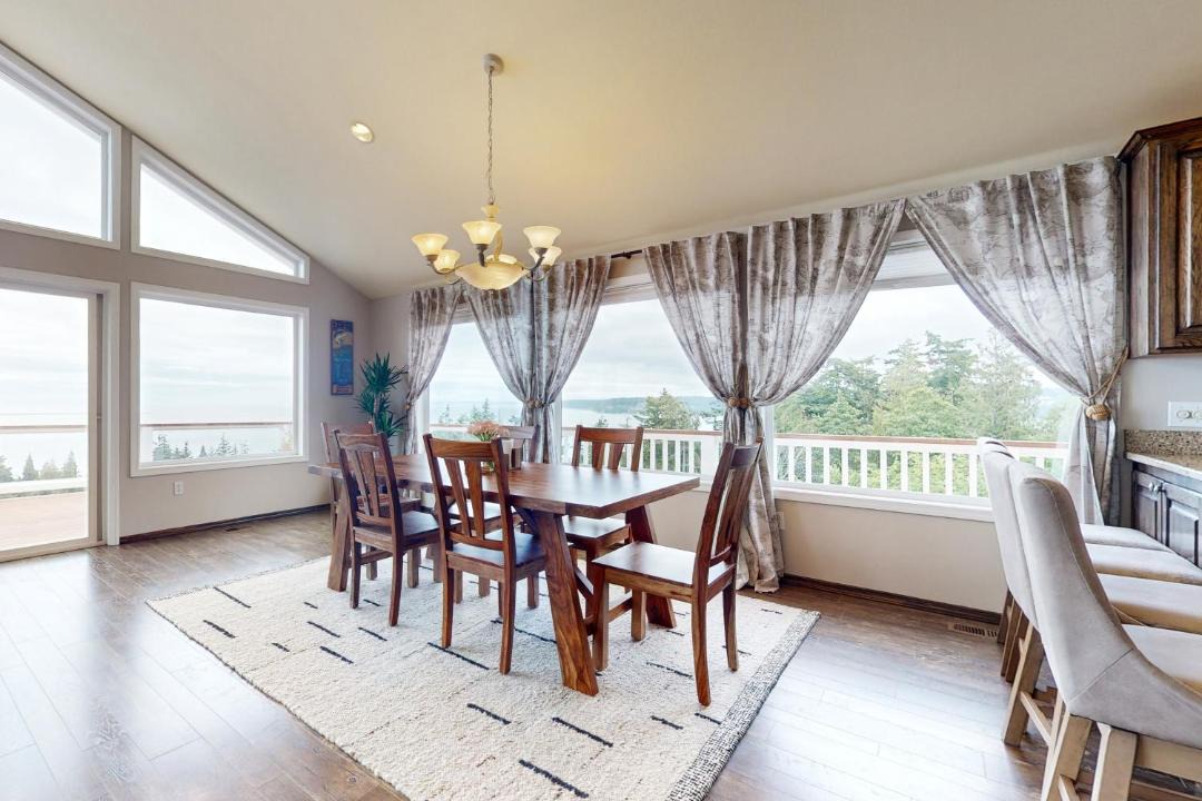 Photo of Others in Diamond Point