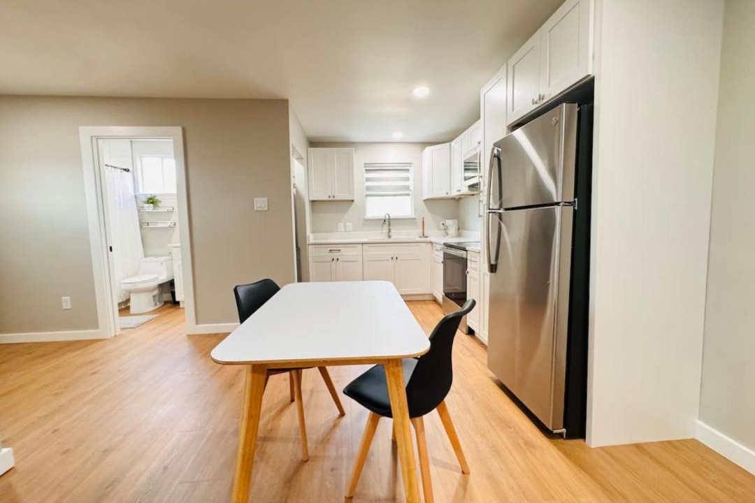 Photo of Kitchen in Northwest Los Angeles Heights