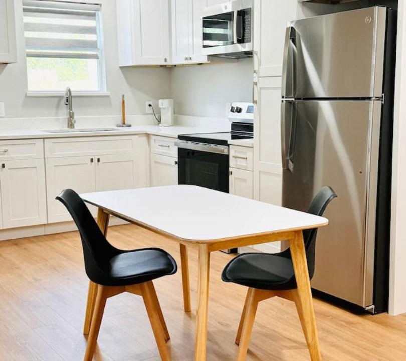 Photo of Kitchen in Northwest Los Angeles Heights