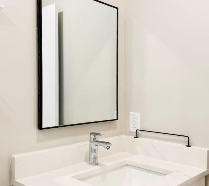 Photo of Bathroom in Northwest Los Angeles Heights