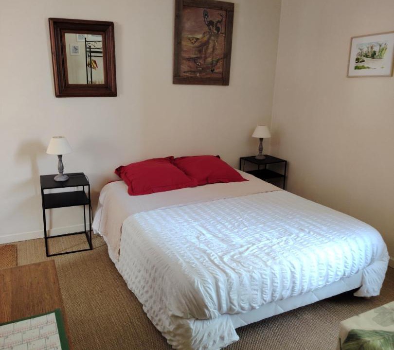 Photo of Bedroom in Maisons