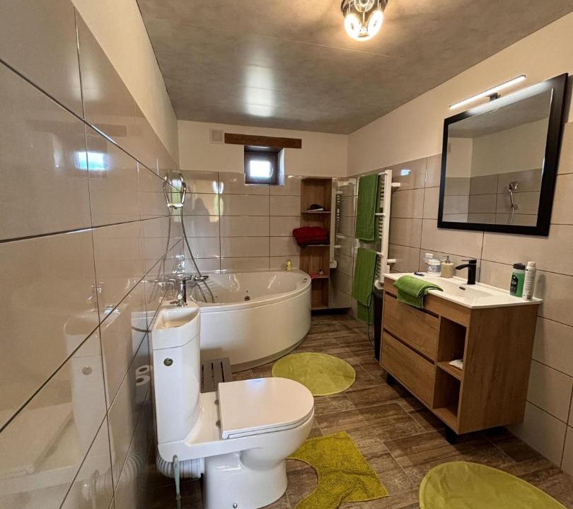 Photo of Others in Biran