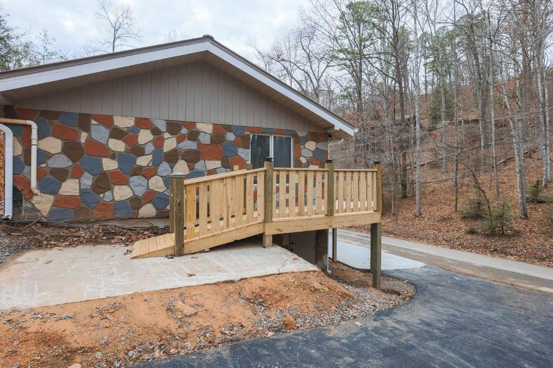 Photo of Others in Gatlinburg