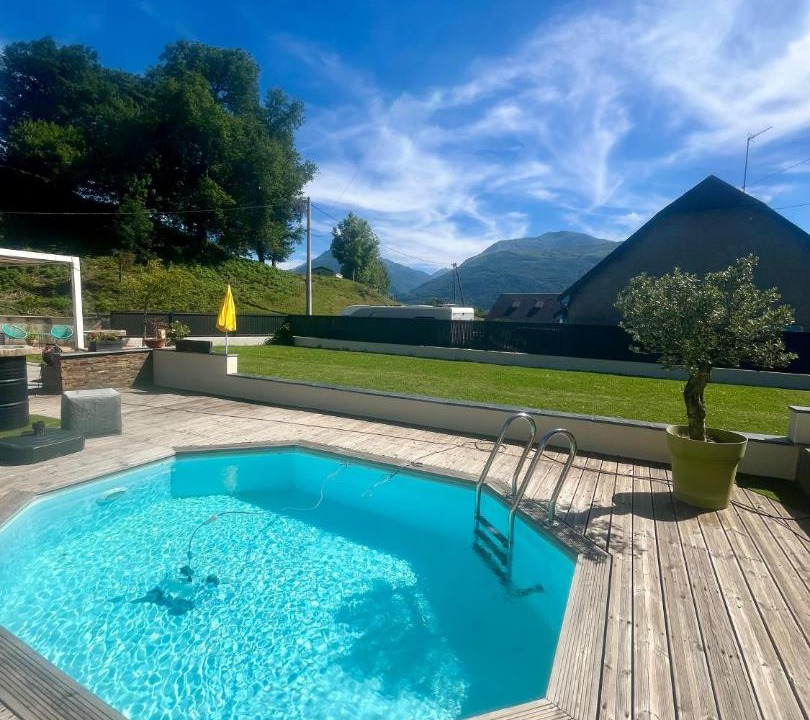 Photo of Others in Boo-Silhen