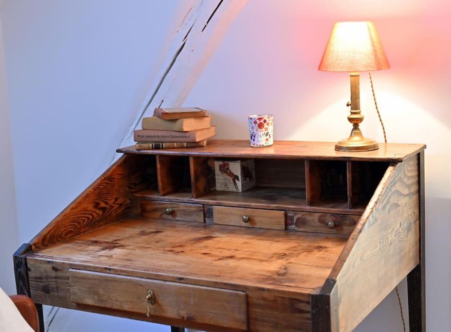 Photo of Others in Sens