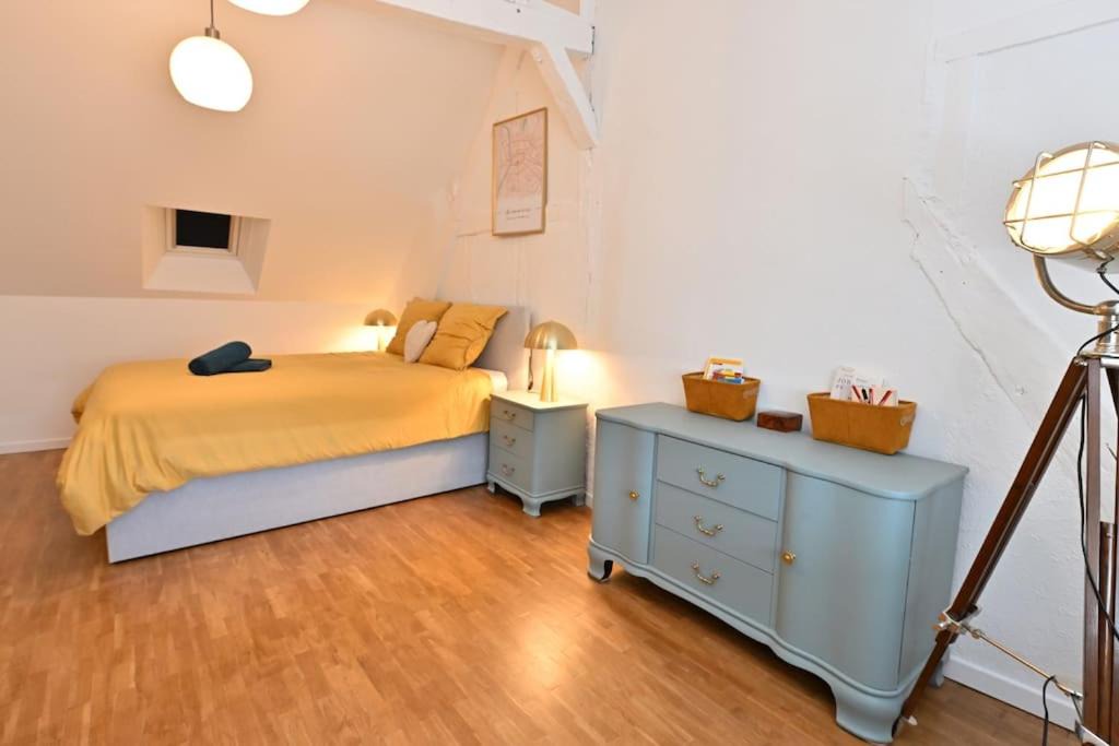 Photo of Bedroom in Sens