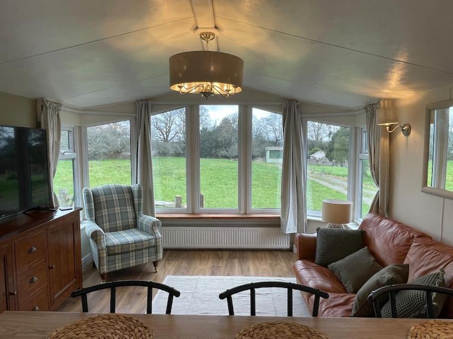 Photo of Others in East Grinstead