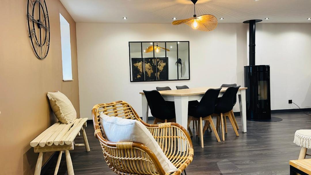 Photo of Livingroom in Cumieres