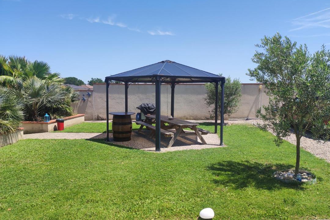 Photo of Others in Saint-Nicolas-de-la-Grave