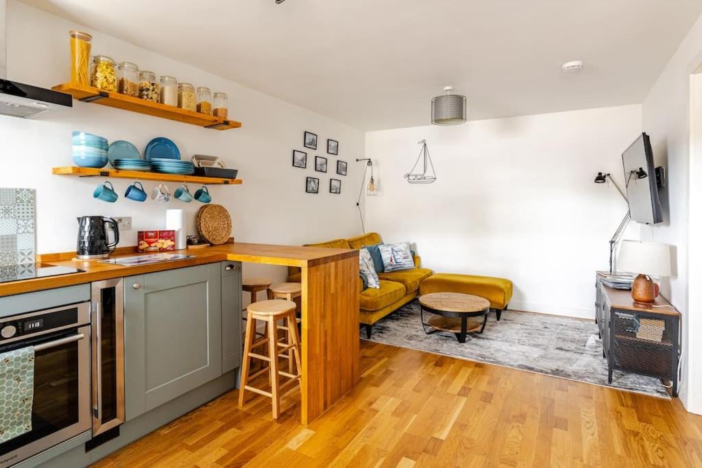 Photo of Others in Newhaven