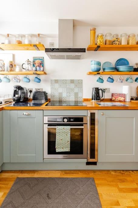 Photo of Others in Newhaven