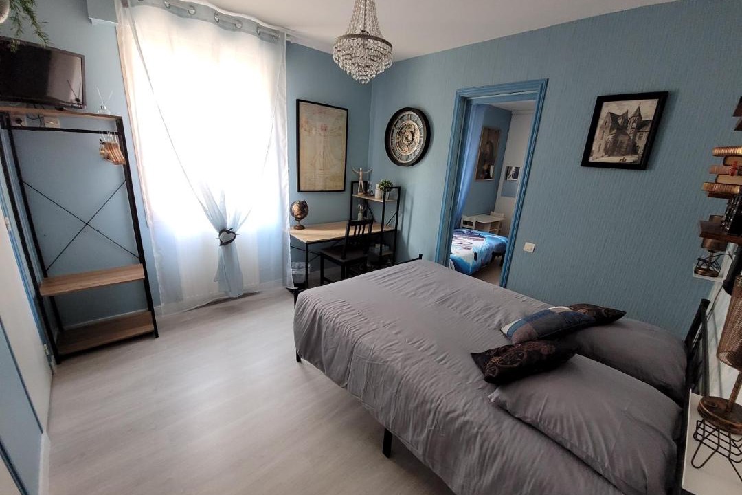 Photo of Others in Oiron