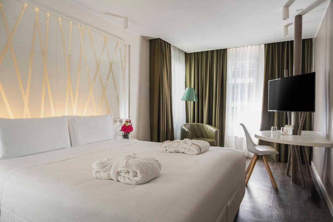 Photo of Bedroom in Paradiso