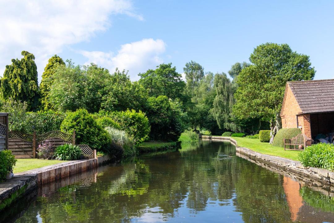 Photo of Others in Ollerton