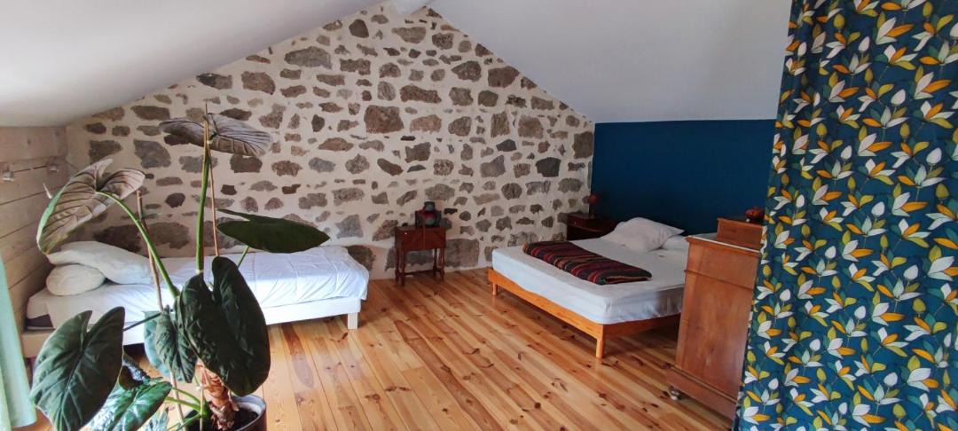 Photo of Others in Tence