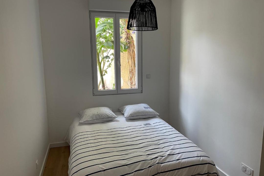 Photo of Bedroom in Villars-les-Dombes