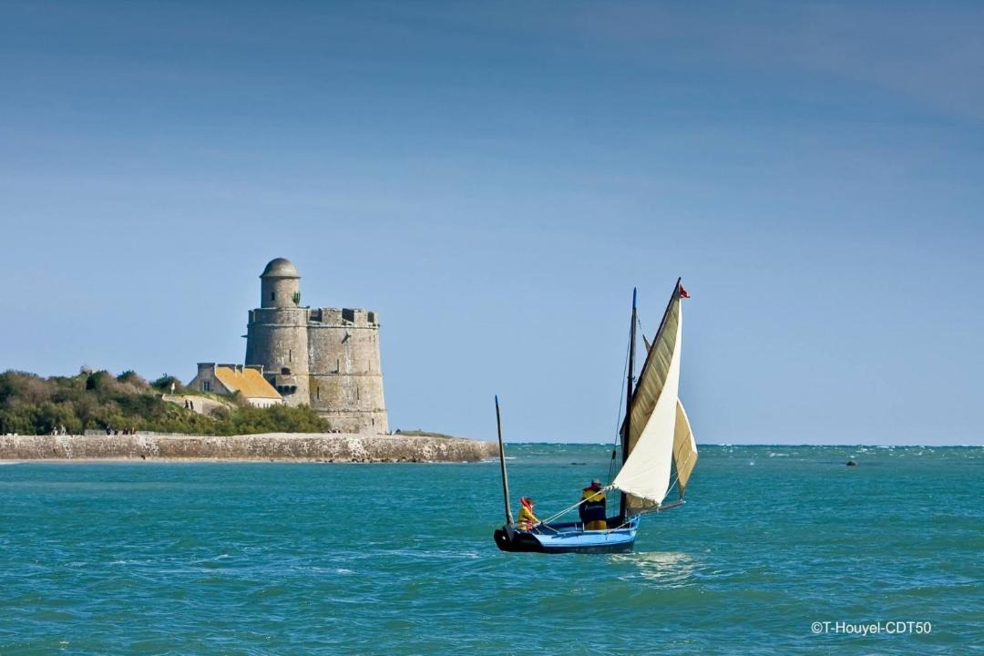 Photo of Others in Reville