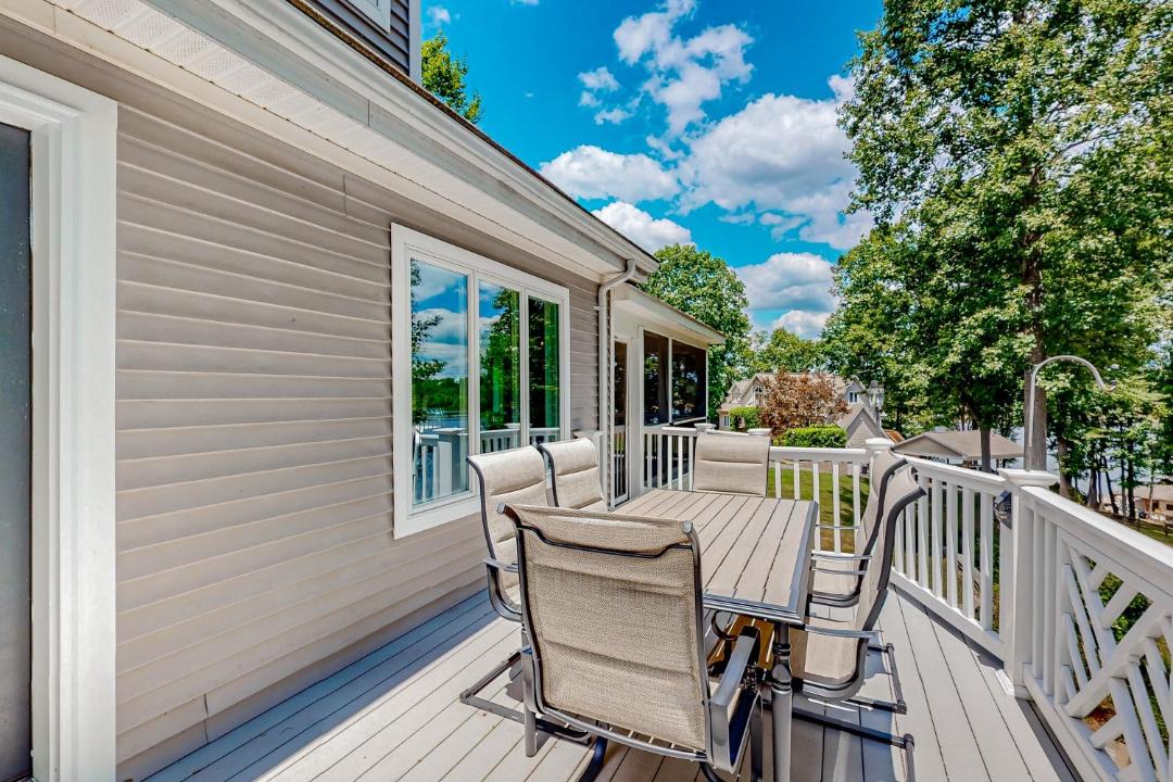 Photo of Patio Balcony in Livingston