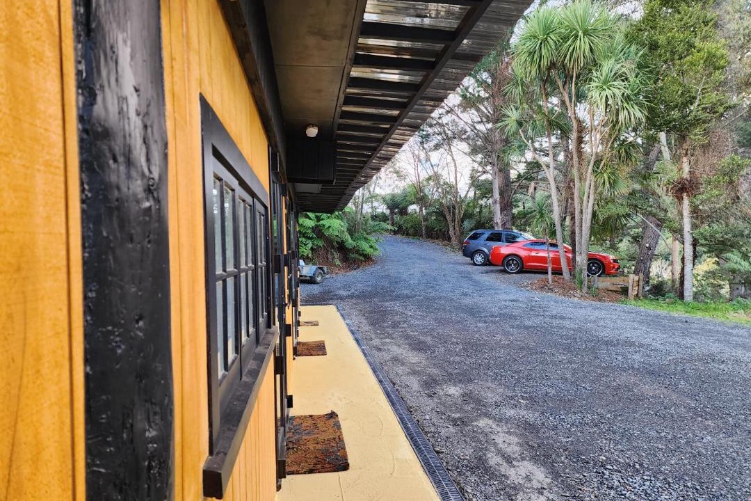 Photo of Others in Thames