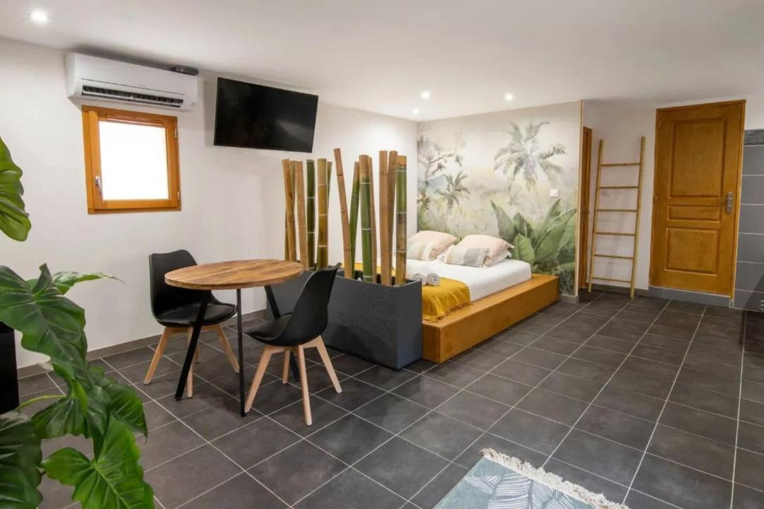 Photo of Others in Baixas