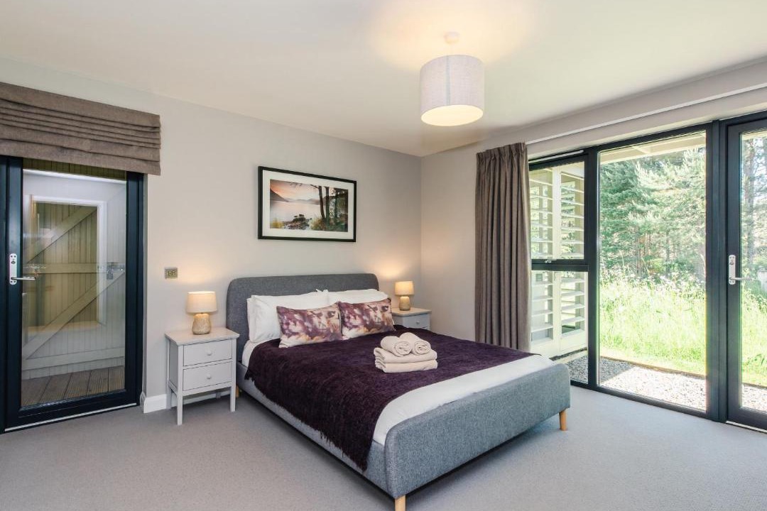 Photo of Others in Alvie