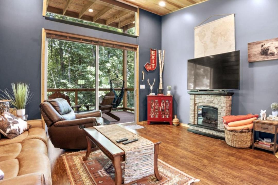 Photo of Livingroom in French Village