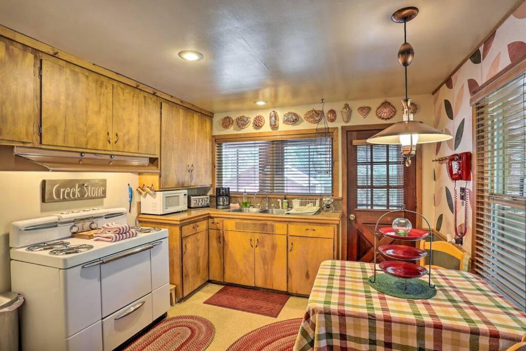 Photo of Others in Coffee Creek