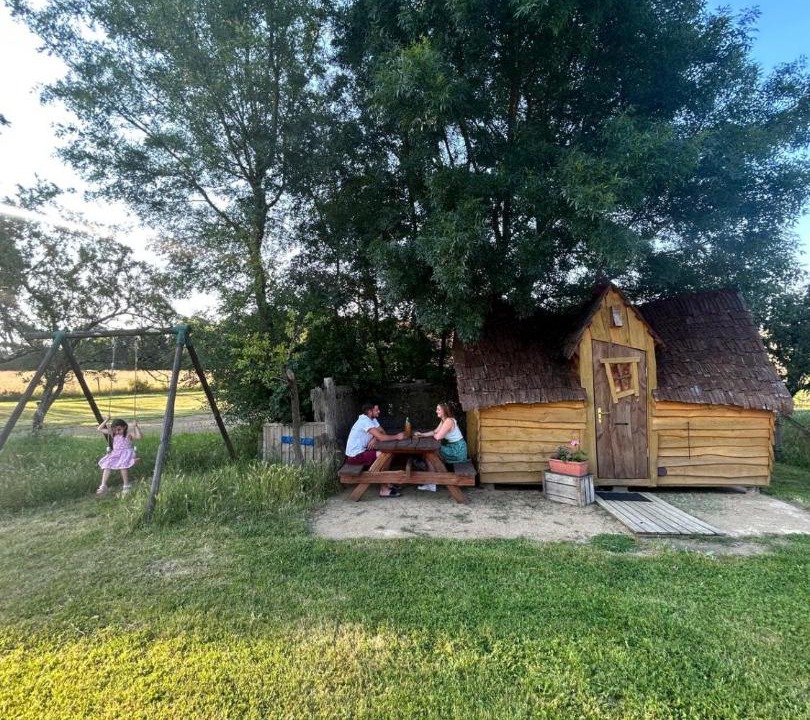 Photo of Others in Daumeray