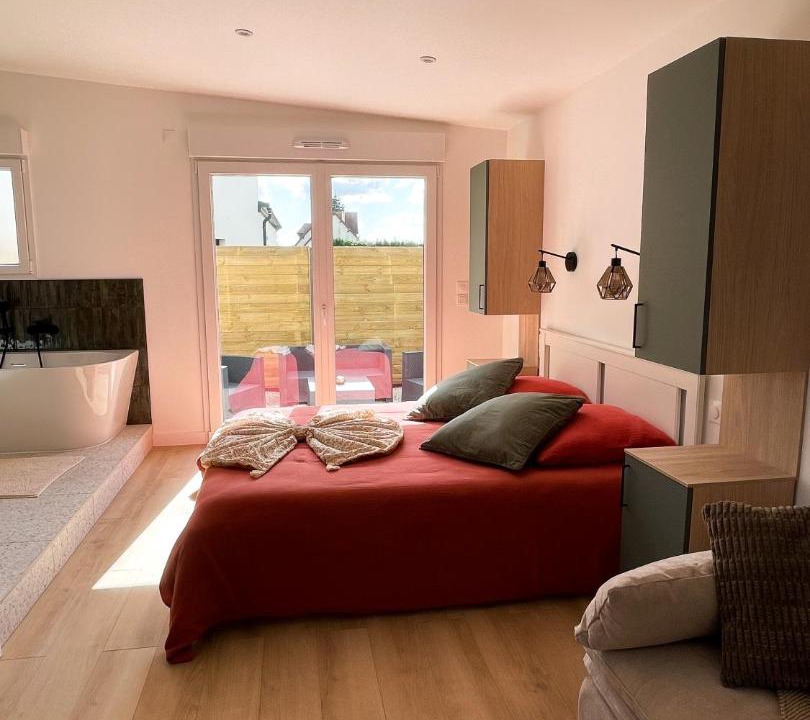 Photo of Others in Tessel