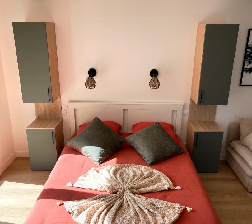 Photo of Others in Tessel