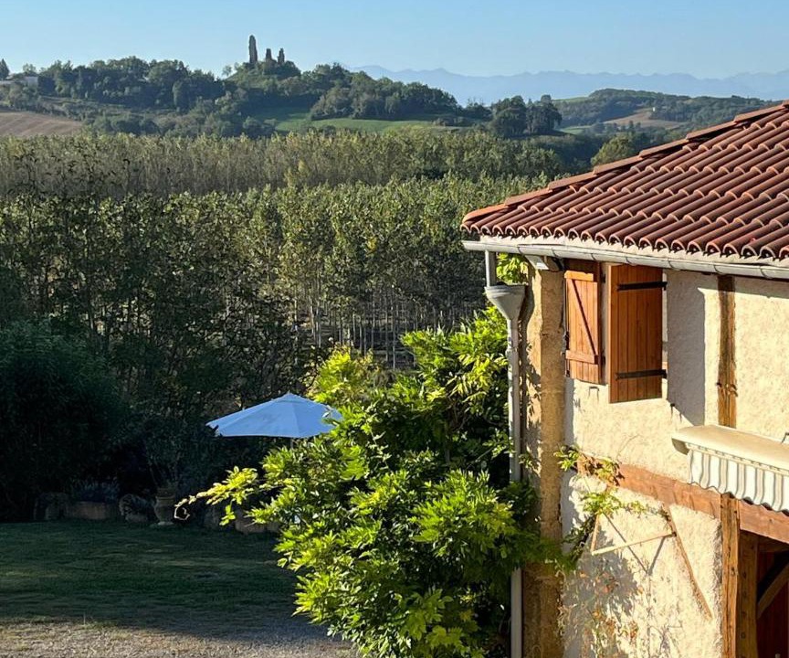 Photo of Others in Laveraet